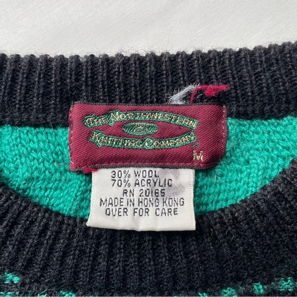 Vintage Striped Knit Sweater Size Medium - Picture 4 of 4